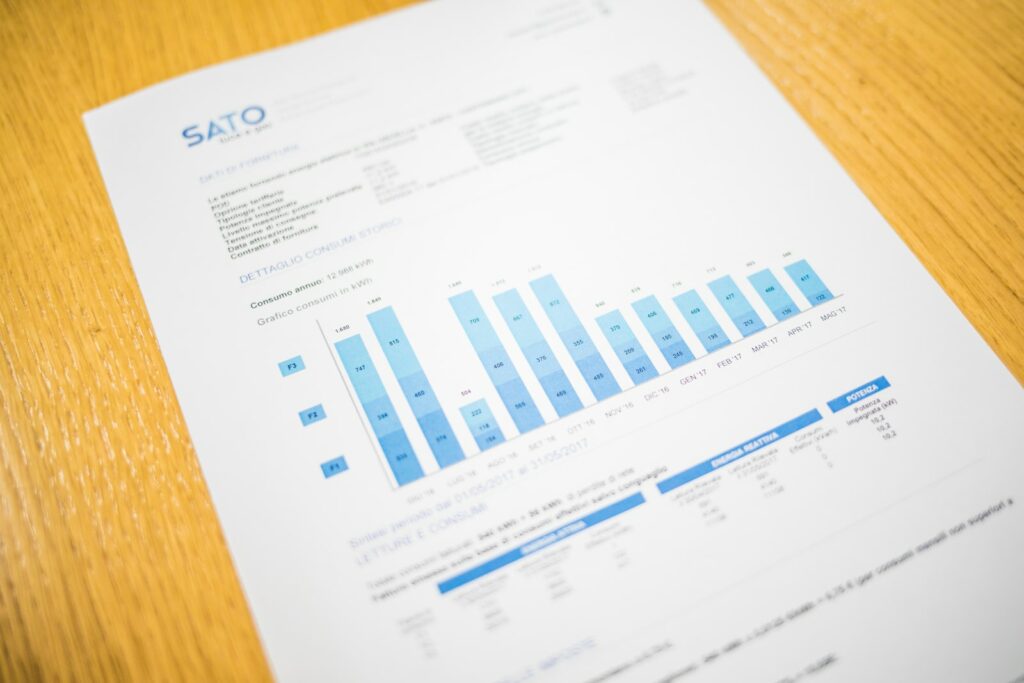 【投資儲蓄型保單】為甚麼會成為最受歡迎的投資商品? 3 white and blue Sato chart